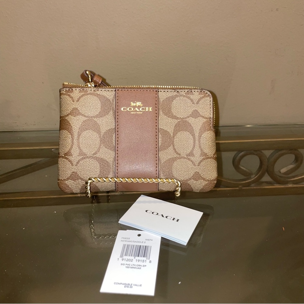 Totally cute Coach Coin Pouch